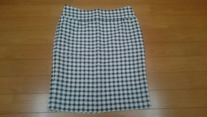 [ beautiful goods ] Pinky & Diane tight skirt size 36
