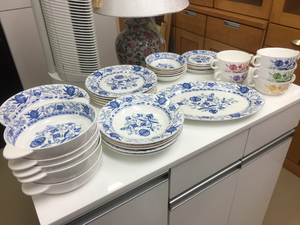 値下げ！ROYAL ETOILE BONE CHINA　5客40点セット超美品！