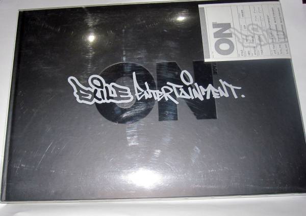 エグザイル EXILE ENTERTAINMENT 2004 ON OFF 2冊写真集 送料無料 即決