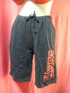 ＵＳＥＤ キッズ Hanes ハーフパンツ サイズ140 紺色