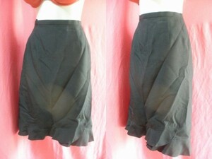 ＵＳＥＤ 裾フリルタイトスカート サイズ６７-９３ 黒色