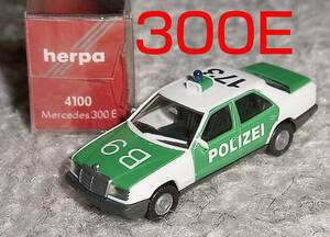 1/87メルセデス ベンツ300E(W124)パトカーPOLIZEI 173 MERCEDES