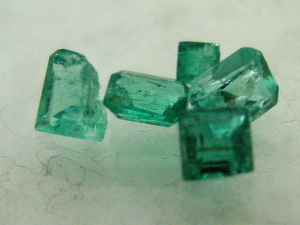 Burma*51*inc. sample ** Colombia production emerald three-phase inc