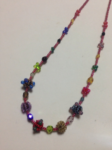  beads. necklace * postage 120