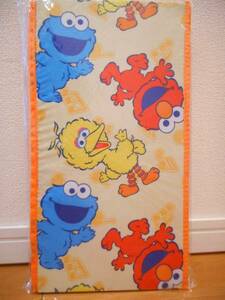 USJ lot Sesame Street folding box 