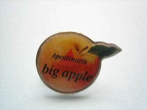 ピンバッジ　ビッグ　アップル　リンゴ