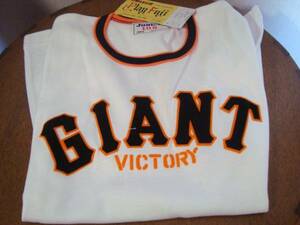 ■レトロなＧＩＡＮＴロゴのＴシャツ３．４歳用デッドストック♪