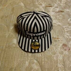 supreme striped box logo new era 黒 7 1/8