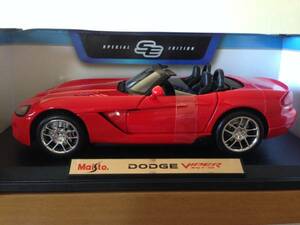 ラスト Maisto マイスト 1/18 DODGE VIPER SRT-10 赤 