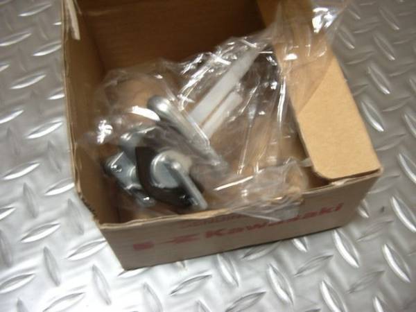 BALIUS ガソリン コック 純正新品 ZR250A/B バリオスⅡ