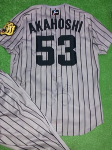  Hanshin 53 red star . wide '09 alternating current war actual use * with autograph uniform 