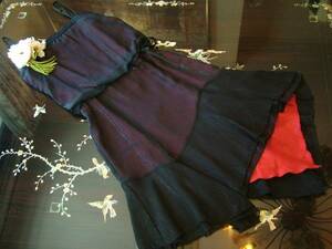 11号 黒 赤 ラメ ボタン キャミ ワンピース ドレス