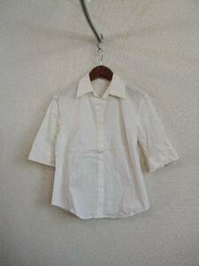 ine white . collar 5 minute sleeve shirt (USED)22115②