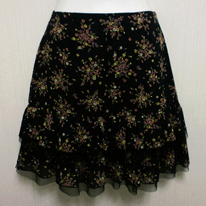 IMAGE （イマージュ） 黒の花柄スカート（W61：実寸約66～67cm）