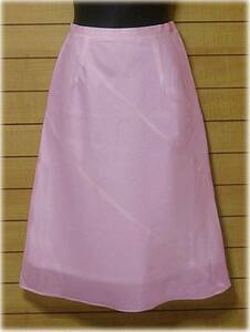 【新品】 淡いピンクのスカート（Ｗ60）