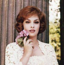 1956 Gina Lollobrigida ジーナ・ロロブリジーダ サイン フォト_画像2