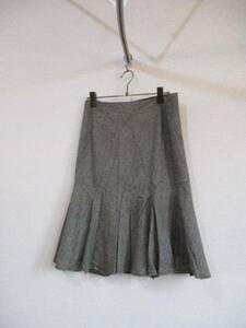 INED gray lame go in ma-me-do line skirt (USED)111415