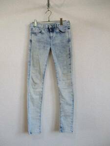 TOPSHOP color .. processing skinny denim pants (USED)50716②