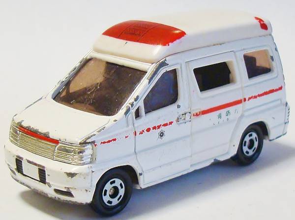 のりお　確認用　 トミカ　日産　エルグランド　東京消防庁救急車　1/64 トミカ 日産 エルグランド 東京消防庁 救急車 ミニカー 1/64
