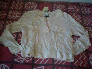 *GAP Gap thin blouse light beige L new goods *