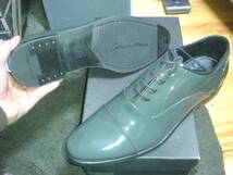 新品ユナイテッドアローズUNITED ARROWS購入ANTONIO MAURIZIストレートチップ パテント シューズ靴ブーツ エナメル_画像2