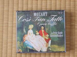 La　Petite　Bande　の　Mozart　「Cosi　Fan　Tutte」