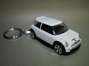 # prompt decision # key holder # Mini Cooper S# white BMW# die-cast model # accessory # key chain #