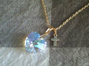 * hand made crystal glass Heart & Cross pendant new goods *