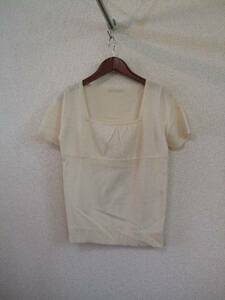 ELLE white short sleeves knitted (USED)82914