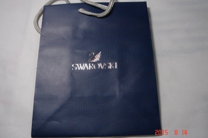Неиспользованный бумажный пакет Swarovski 1 лист ￥ 1999 Средний размер