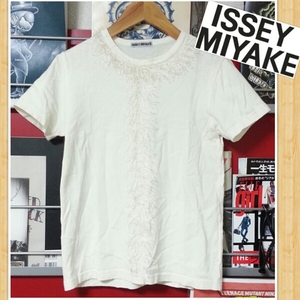 ISSEY MIYAKE イッセイミヤケ フリンジ Tシャツ M オフホワイト