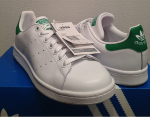 新品 名作 adidas stan smith アディダス スタンスミス レザー 白 × 緑 22.5 ㎝ 箱付き 正規品