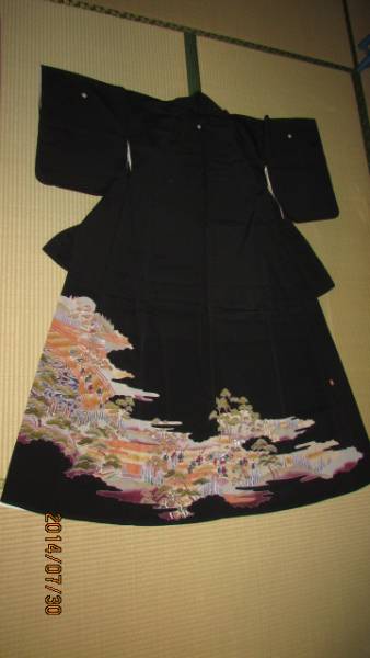 (Antigua familia/almacén) (Obra del artista/puente Yuzen dibujado a mano con kimono con patrón de procesión de época), moda, kimono de mujer, kimono, tomesode