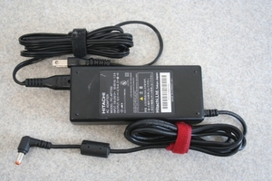 Hitachi/Hitachi AC Adapter PC-AP7700