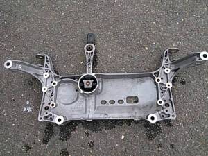 3C/パサート/B6/フロントメンバー/AXZF/3C0199313R