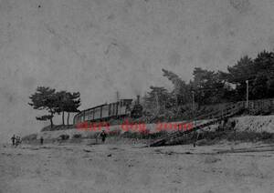 . made reissue picture postcard / old photograph Kobe .. coastal area one no. steam locomotiv Meiji period 