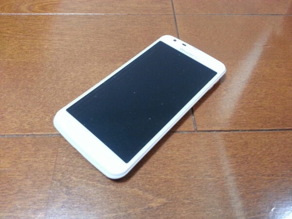 新品未使用 SH-06E AQUOS PHONE ZETA ホワイト Amazon | AQUOS PHONE ZETA SH-06E docomo [White