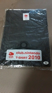  new goods unopened Club Nintendo 2010 T-shirt size S