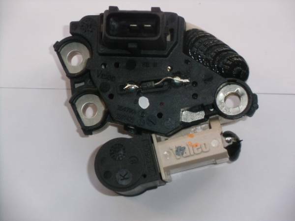 082-42N BMW325 E46 E39 バレオ オルタネーター ダイナモ IC レギュレター バレオ製 新品 ヴァレオ Valeo 12317501593,SG12B029,2542377C