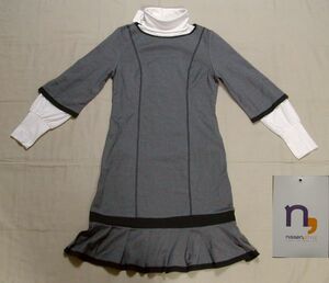 # tag attaching new goods : One-piece & pull over. ensemble M DmT98