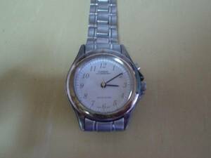 珍品　デザイン　アンティーク　カシオ　LTP-１１２３　女性用腕時計　バックライト付