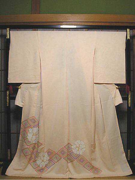 अप्रतिष्ठित, शुद्ध रेशम, हाथ से चित्रित युज़ेन रंग का टोमेसोड (आठ हुक के साथ), पहनावा, महिलाओं का किमोनो, किमोनो, टॉमसोड