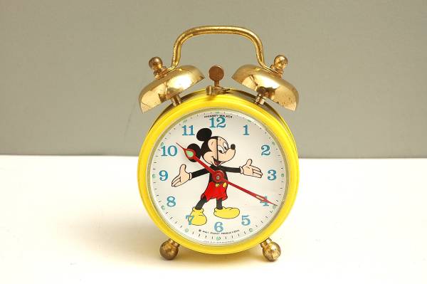 ヤフオク! -ミッキーマウス目覚まし時計時計の中古品・新品・未使用品一覧