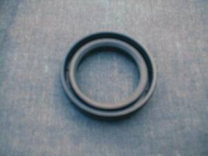  Hakosuka / Ken&Mary /S30Z mission oil seal B,,