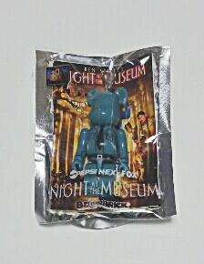 ベアブリック ペプシNEX×FOXナイトミュージアムNightAtMuseum