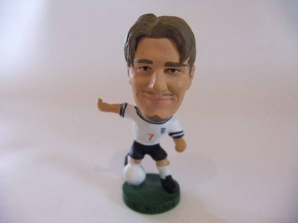Amazon | FT Champs - Real Madrid: 12 Inch Deluxe Figure