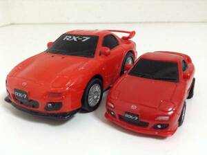 2台 マツダ 3代目 RX-7 FD3S タイプR 5型 後期型 1999年式~ ドライブタウン プルバックカー ミニカー 10.5cmと7.5cmタイプの2台