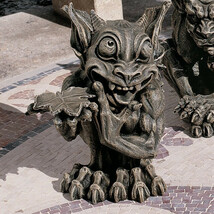 個性的な石像風ガーゴイル像 西洋置物雑貨モンスター怪物フィギュアアウトドア対応ガーデン雑貨庭装飾飾り彫刻洋風オブジェガーゴイル_画像1
