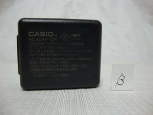 ◆即決有◆ CASIO 純正 USB ACアダプター AD-C53U /良品 動作OK (B)