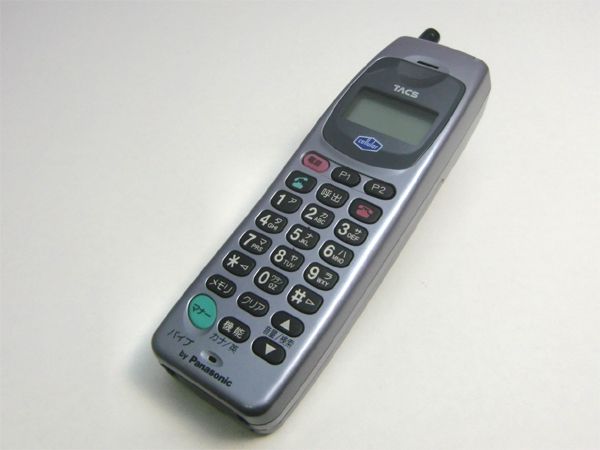 デジタルセルラーホン　当時物　新品保管品 期間限定30％OFF! デジタルセルラーホン 当時物 スマートフォン